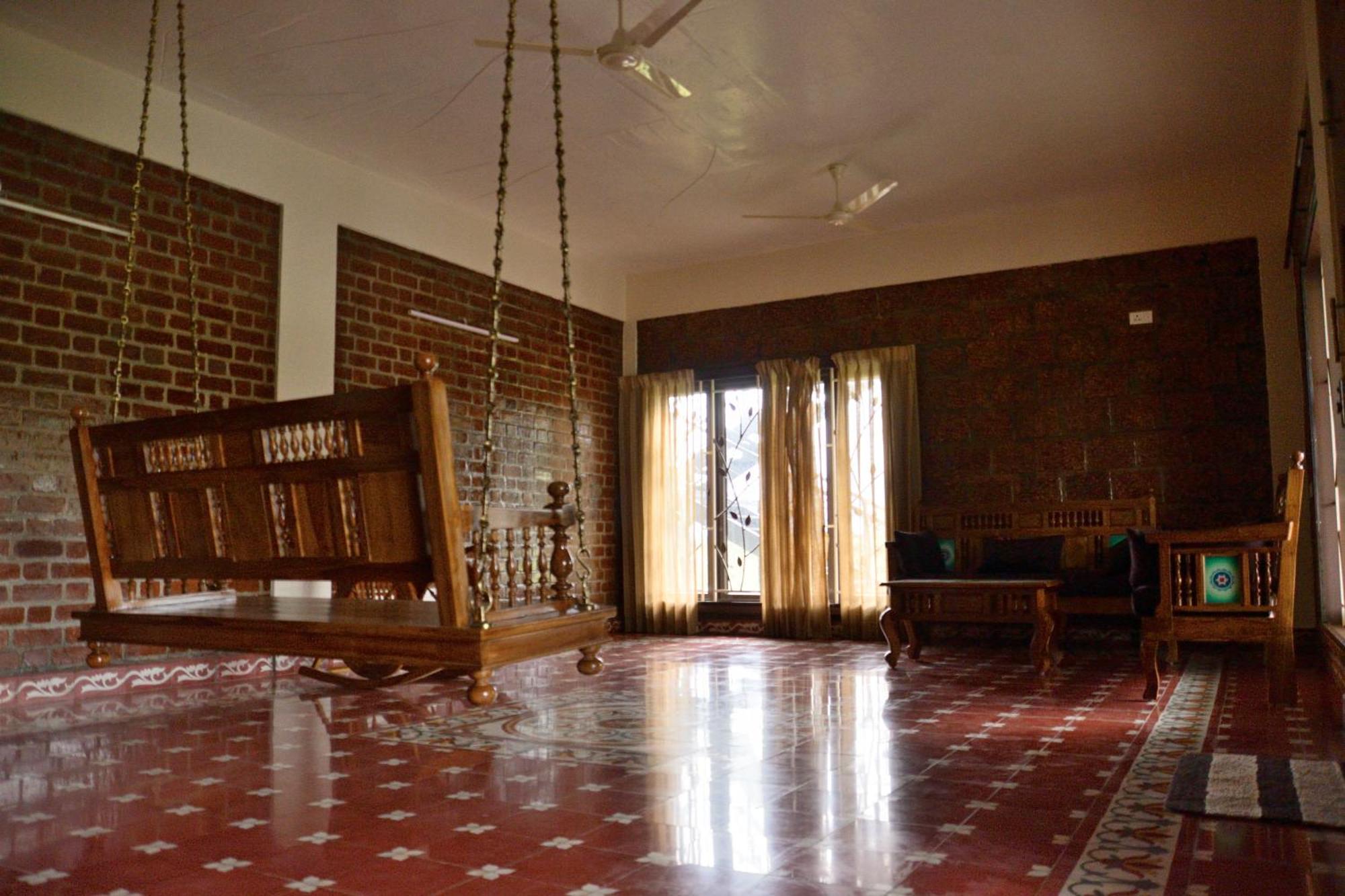 Lakshmi Illam Near Isha Yoga Adiyogi Apartment Alandurai Ngoại thất bức ảnh